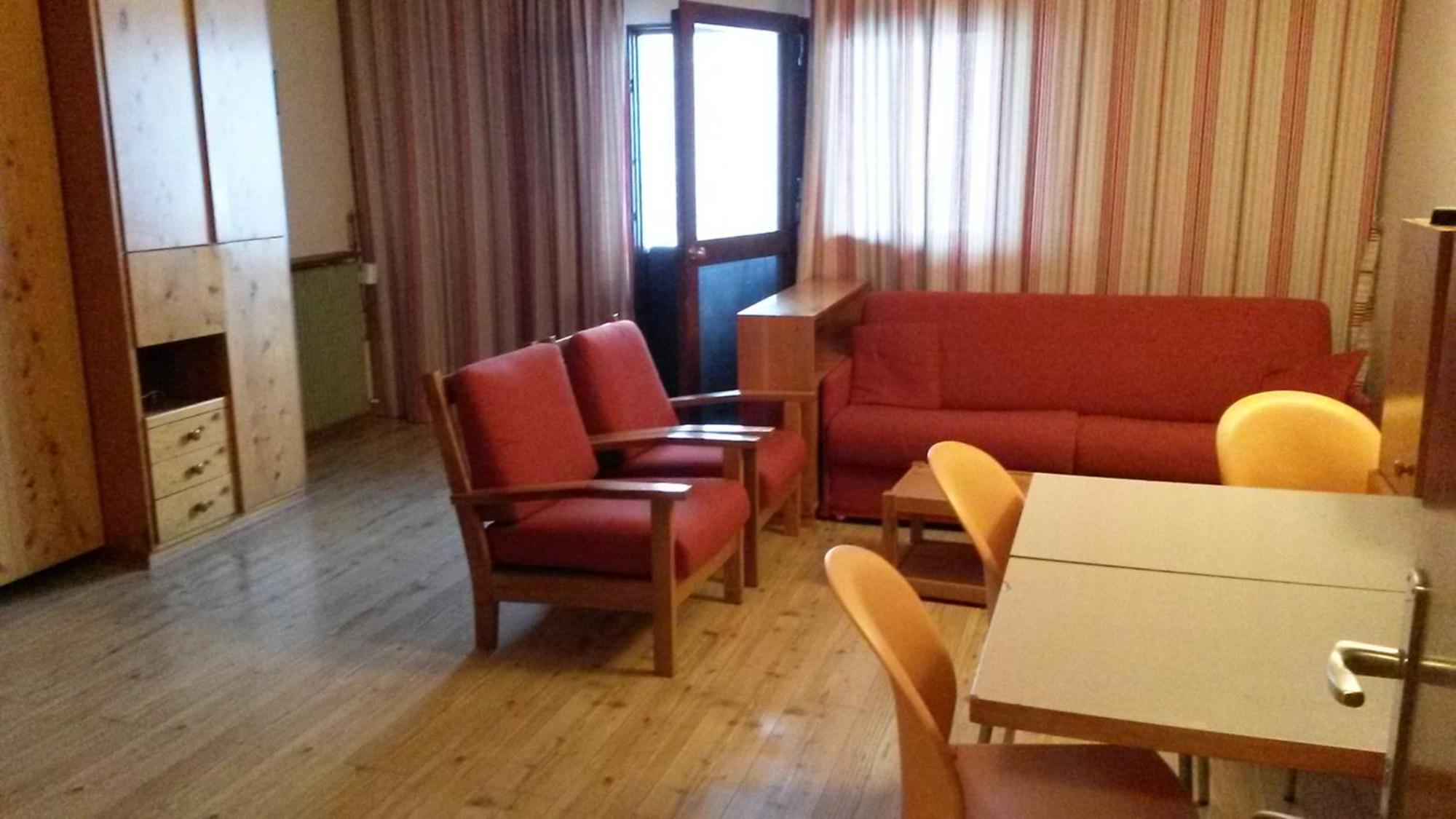 Matterhorn Immobiliare Cir 0172 Apartment Breuil-Cervinia Luaran gambar